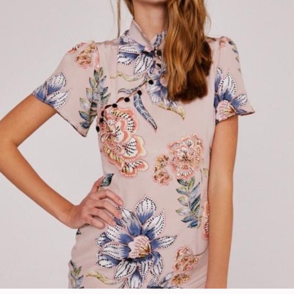 Stone Cold Fox Lure Dress